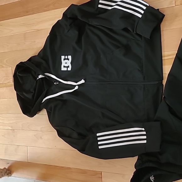 Kit - Picture 3 of 4